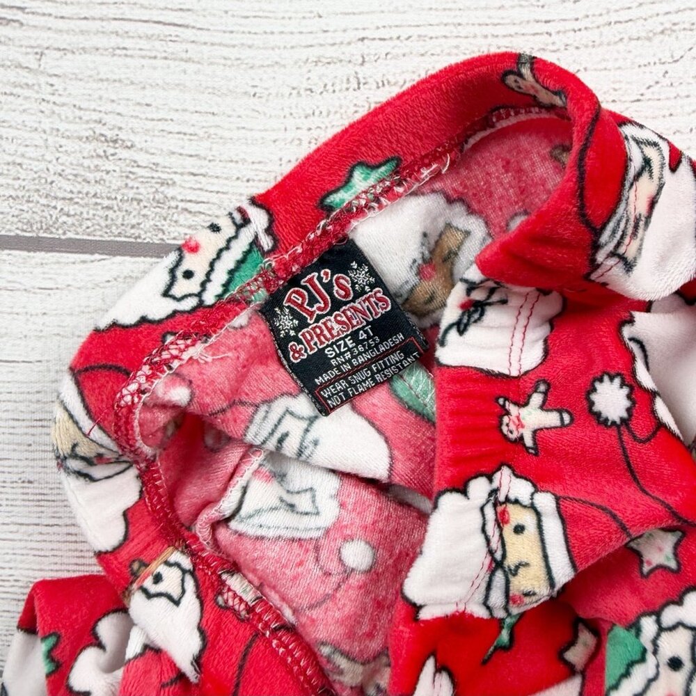 PJs and Presents Santa Holiday Christmas Pajamas - Picture 6 of 7